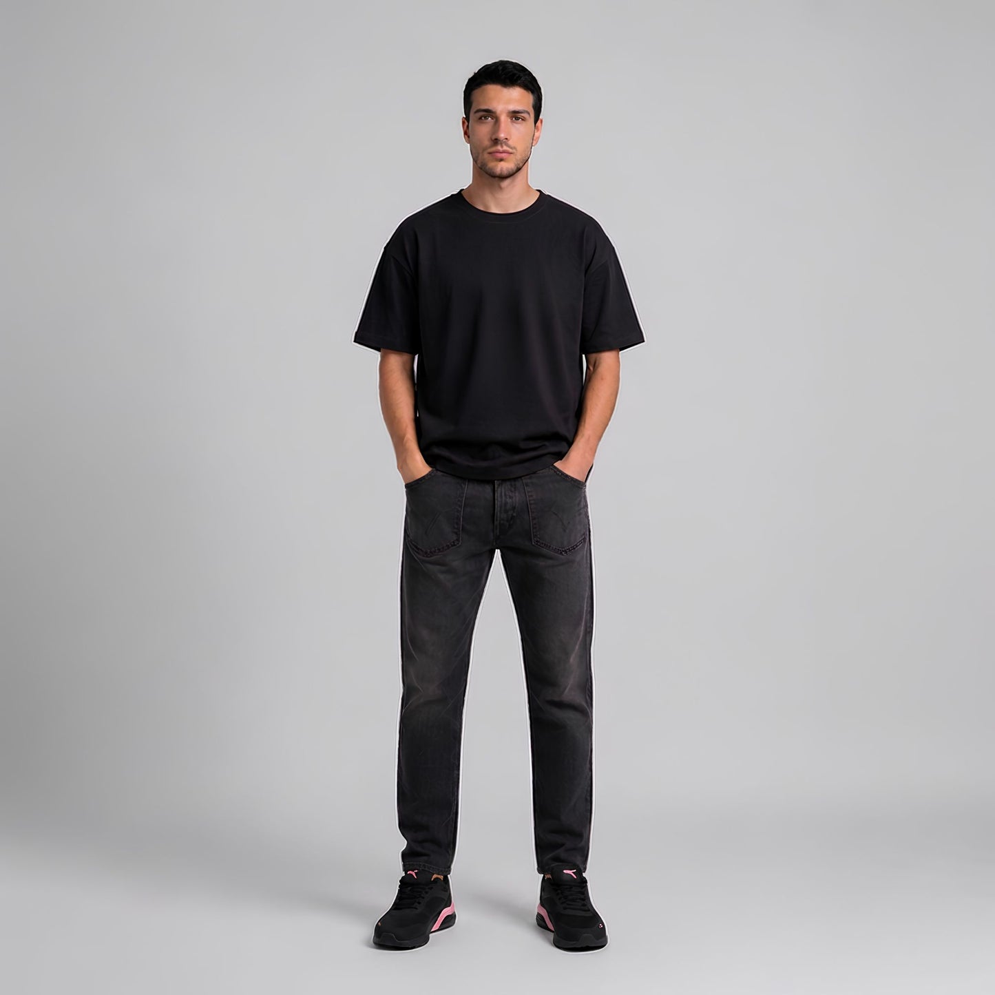 RIVARO Essential Tee — Jet Black