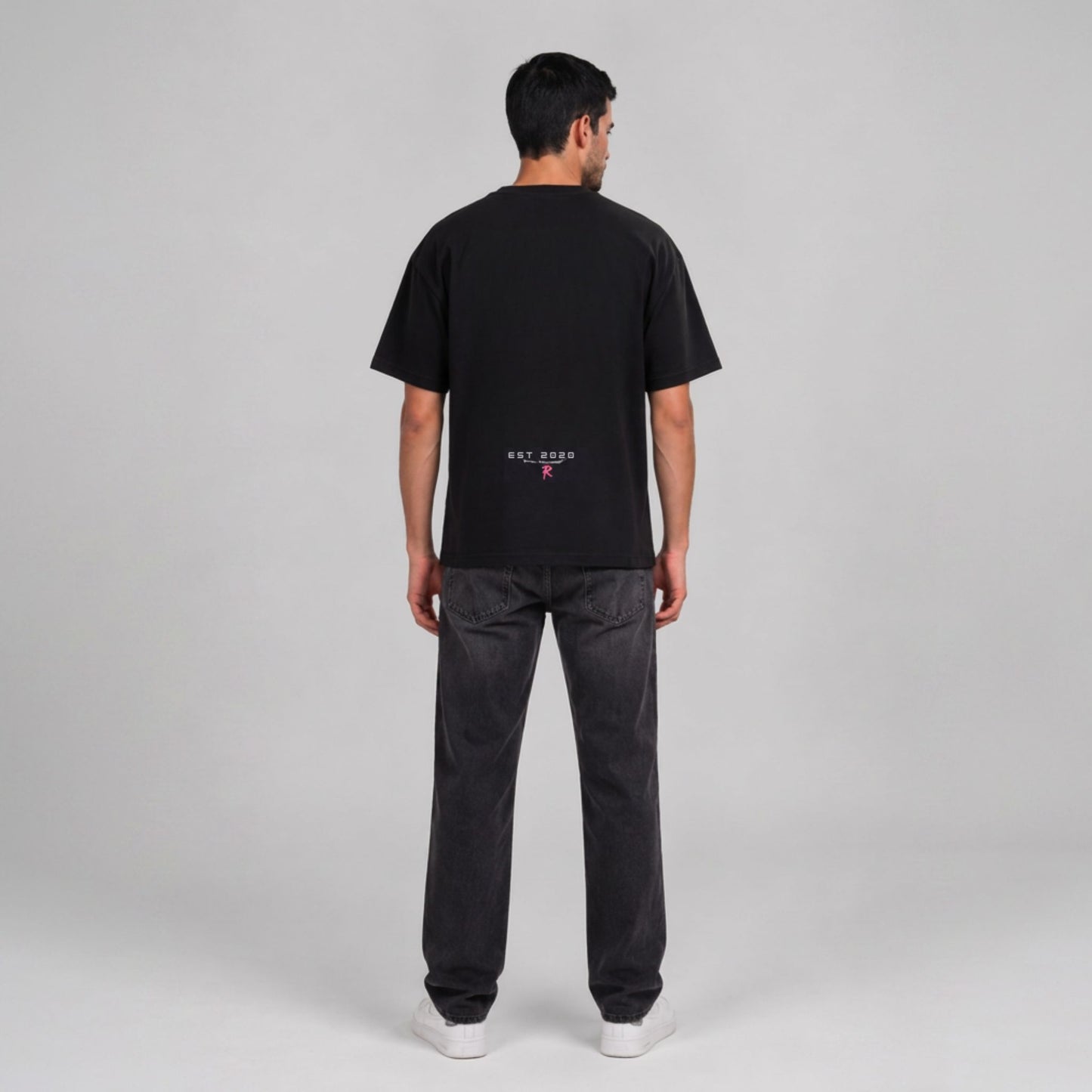 RIVARO Essential Tee — Jet Black
